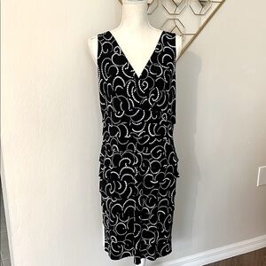 London Times V-Neck Plunge Black and White Tiered Sleeveless Dress Size 12